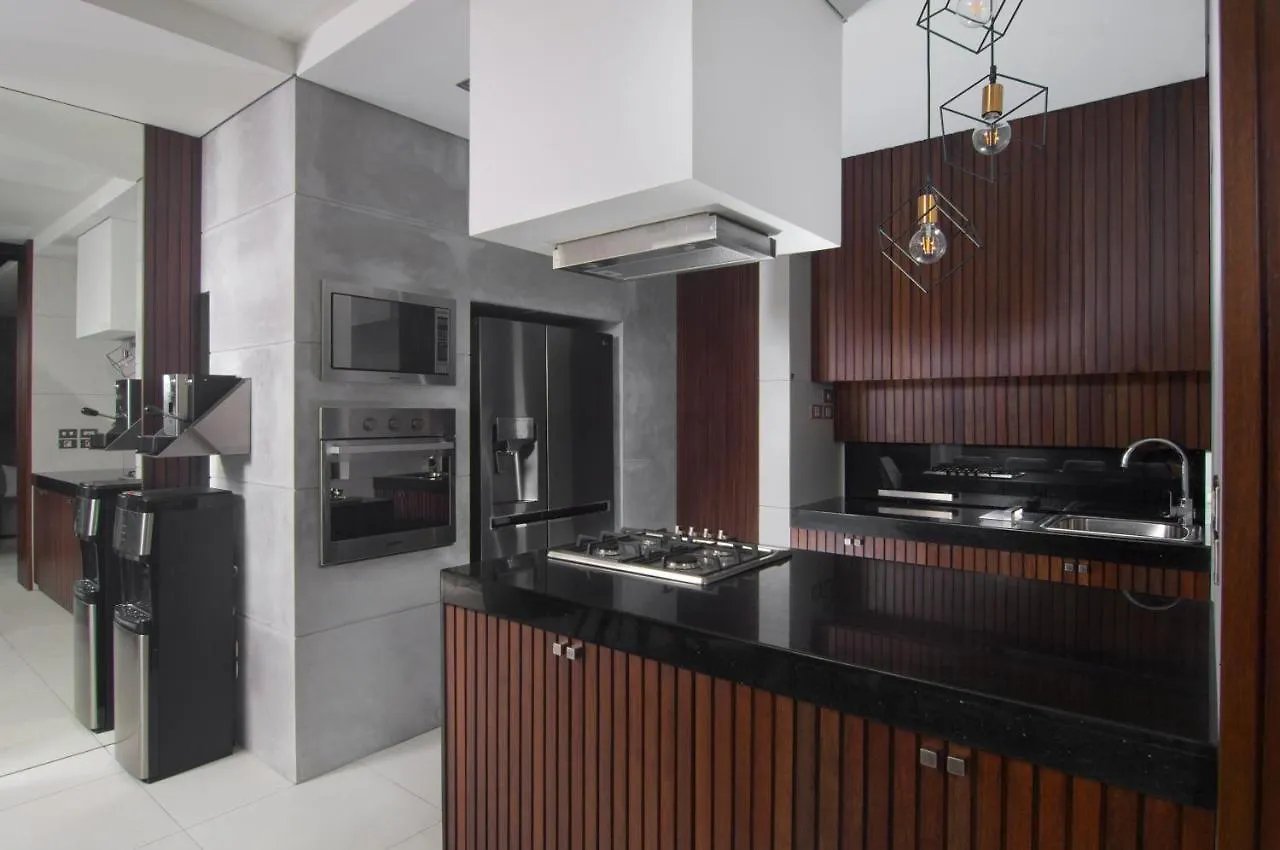 4Br Villa Kamis - Minggu Villas Seminyak Семиньяк