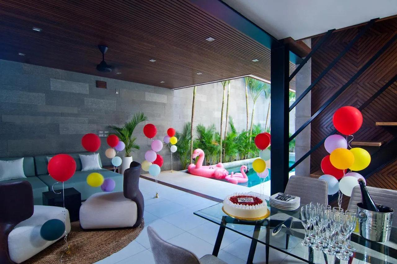4Br Villa Kamis - Minggu Villas Seminyak