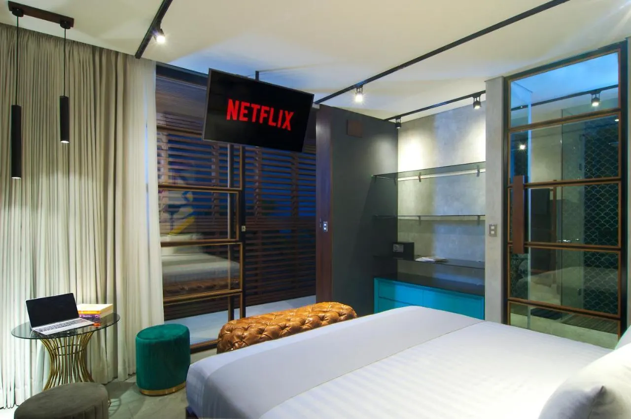 4Br Villa Kamis - Minggu Villas Seminyak