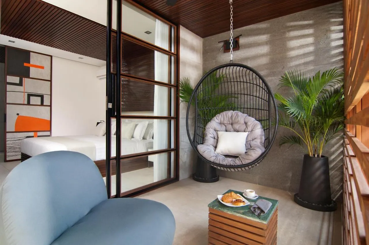 4Br Villa Kamis - Minggu Villas Seminyak